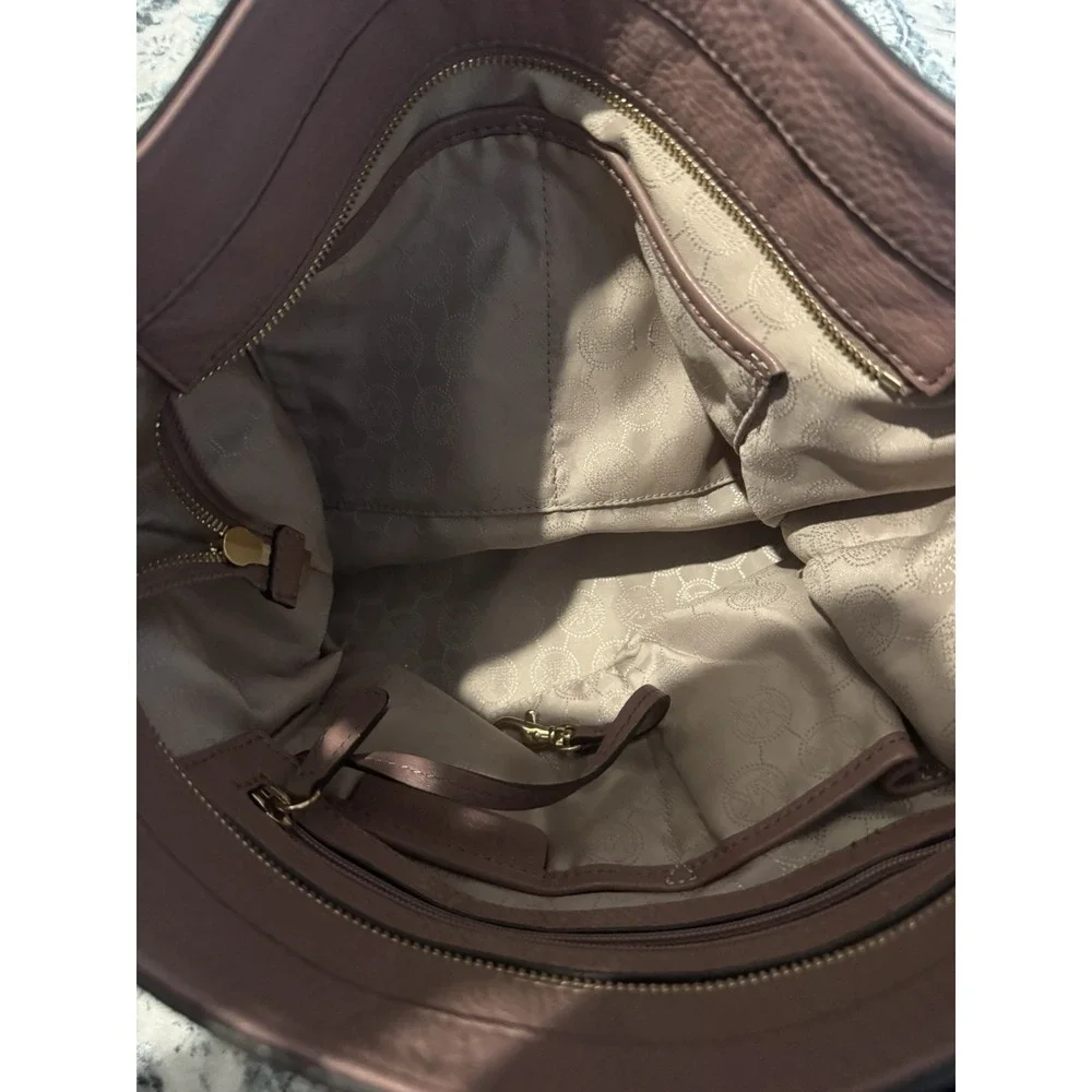 Michael Kors Bedford Hobo Bag Dusty Pink W Dust Cover
